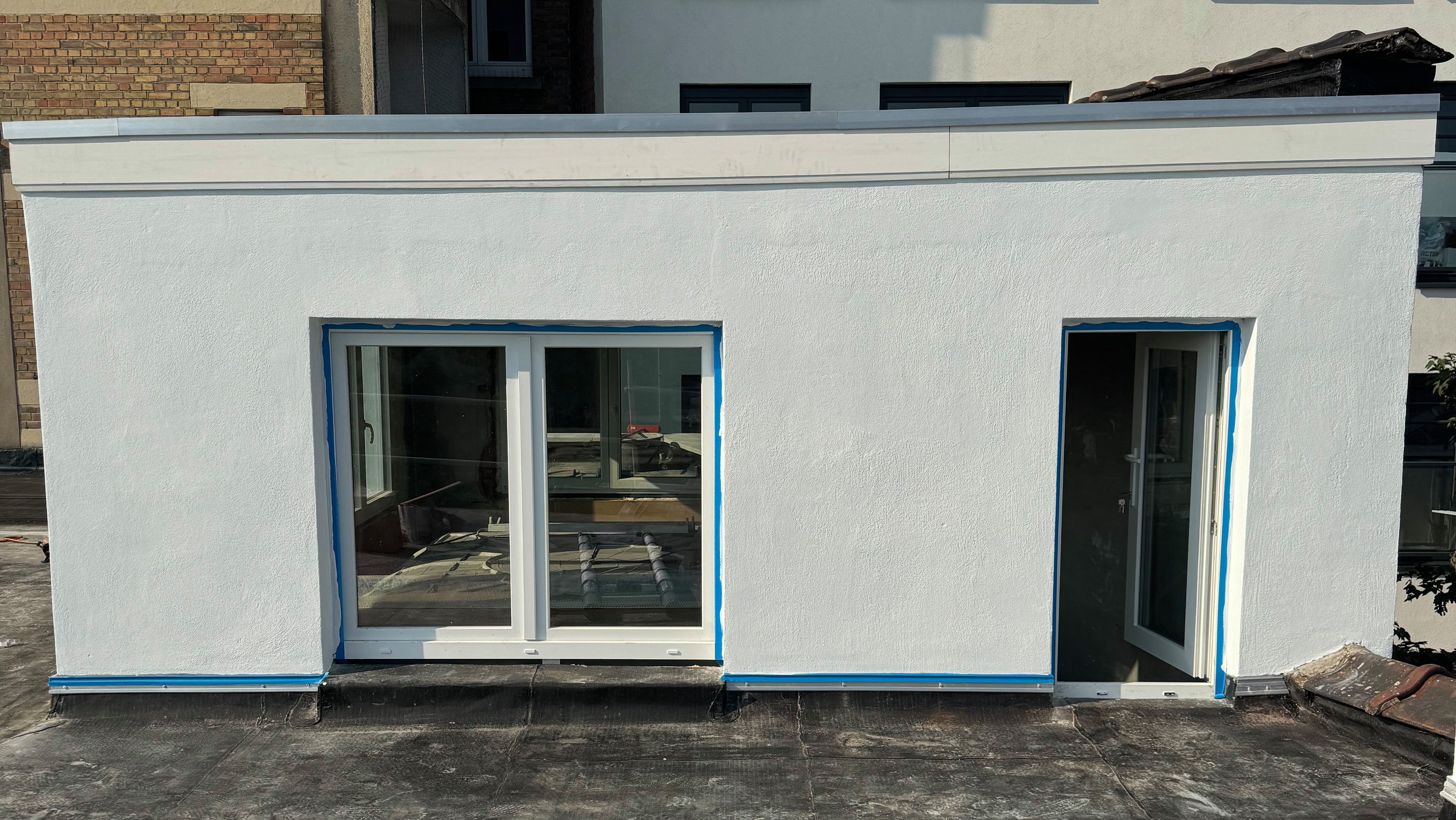 arrière d'une façade nouvellement repeint